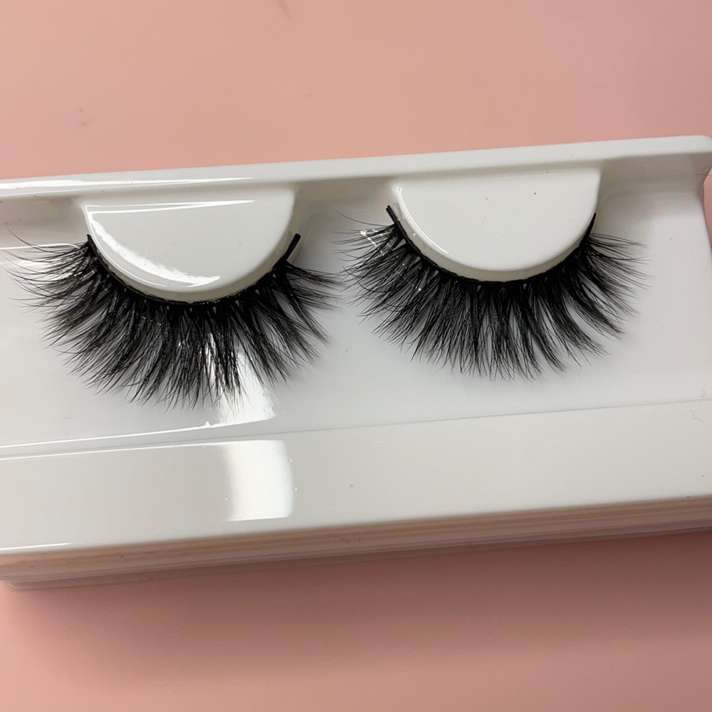 Britt Lashes